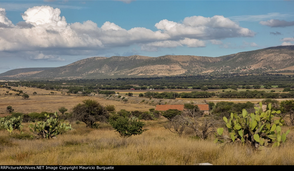 Rail tracks next to Rancho Las Puertas - KCSM BD-26